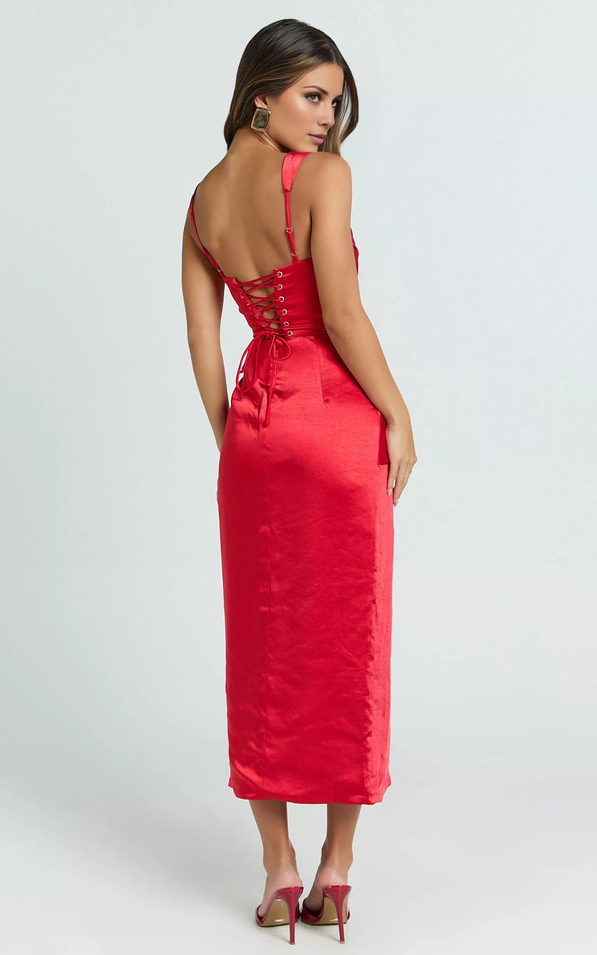 Vestido de fiesta largo hasta el suelo, sin mangas, con escote cuadrado, hombros descubiertos, tirantes finos, espalda descubierta, abertura lateral 