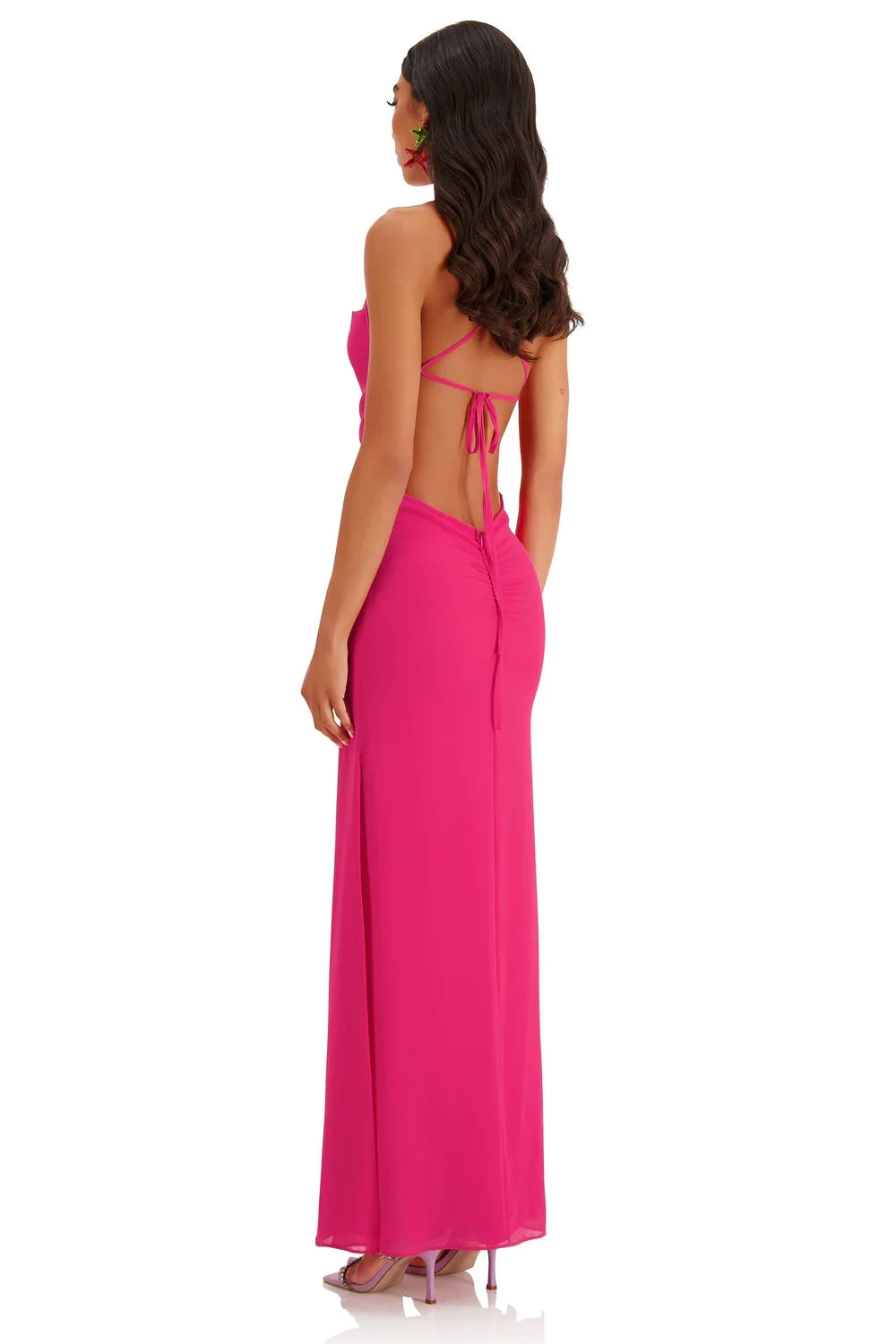 Vestido de noche con escote cuadrado, sin mangas, tirantes finos, sin espalda y largo hasta el suelo 