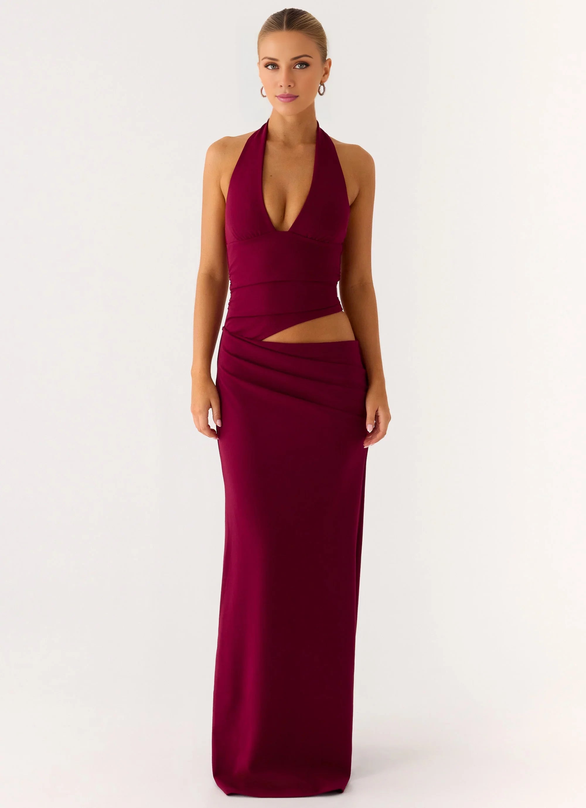 Statement-Making Sheath Halter Neck Sleeveless Backless Cut-Out Floor-Length Evening Dress
