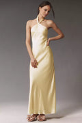 Vestido de fiesta con cuello recto, cuello colgante, hombros descubiertos, sin mangas, espalda descubierta y largo hasta el suelo 