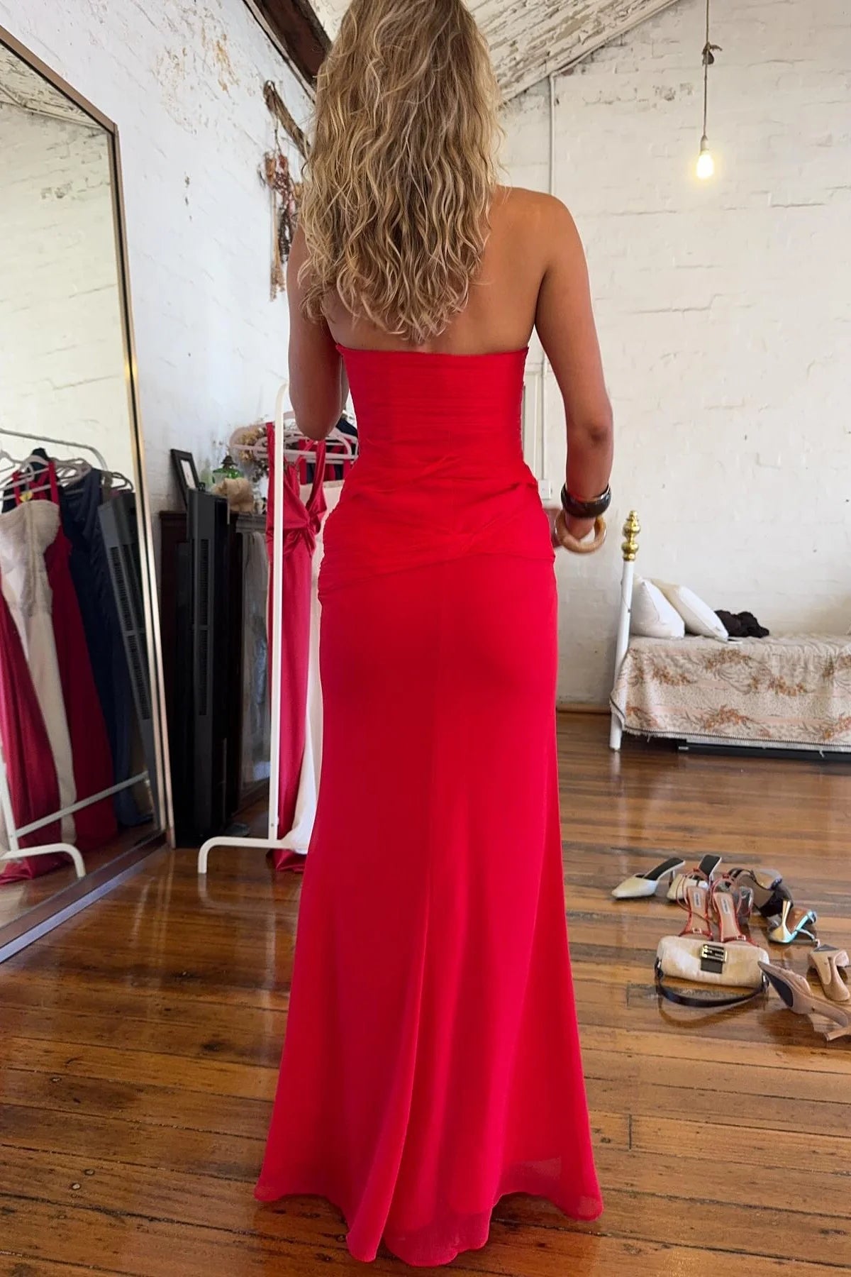 Red Chiffon A-Line Floor-Length Bridesmaid Dress with Straight Neck & Ruched Bodice