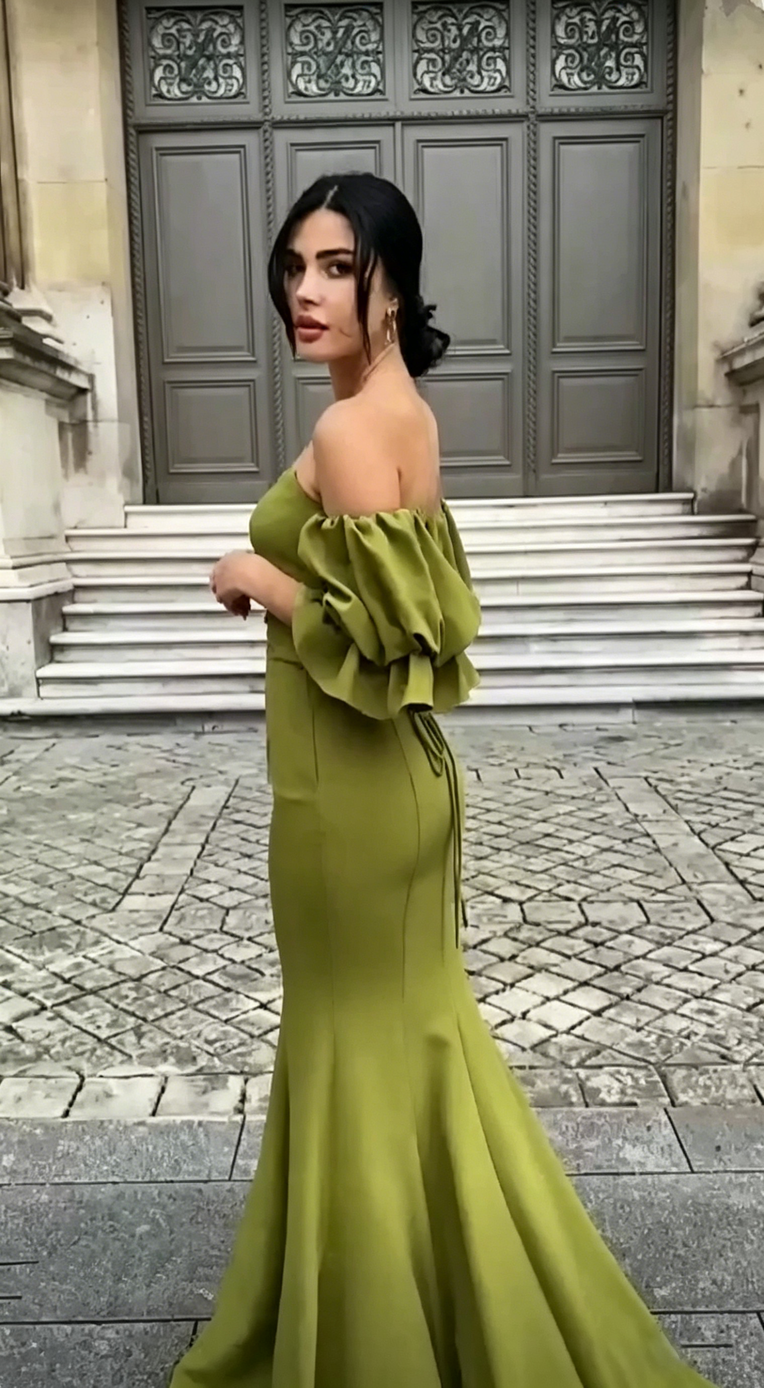 Striking Mermaid Off Shoulder Puff Sleeve Corset Back Floor Length Evening Dresses