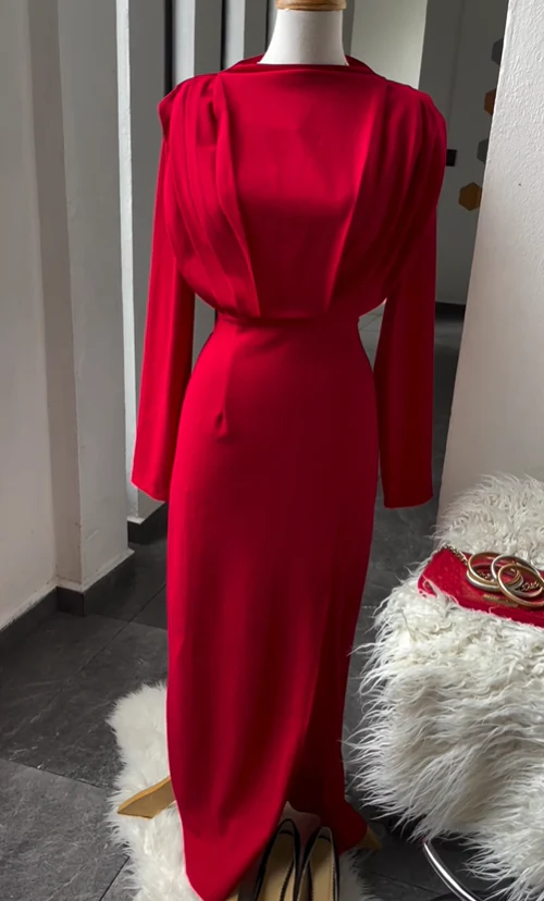 Striking Sheath Maxi Dress High Neck Long Sleeve Back Slit Formal Evening Dresses
