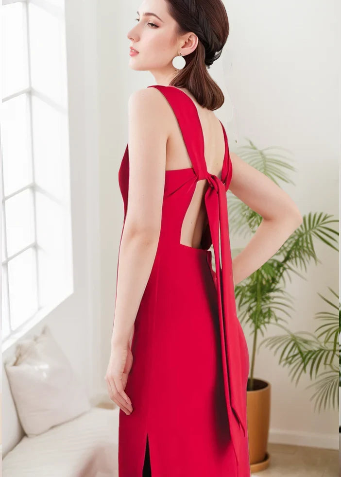 Striking Satin Sheath Boat Neck Sleeveless Open Back with Bow Tie Floor-Length Evening Dresses