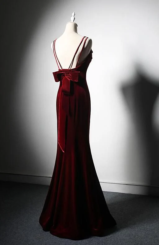 Stunning Mermaid Cowl Neck Double Strap Back Bow Floor Length Velvet Evening Dress