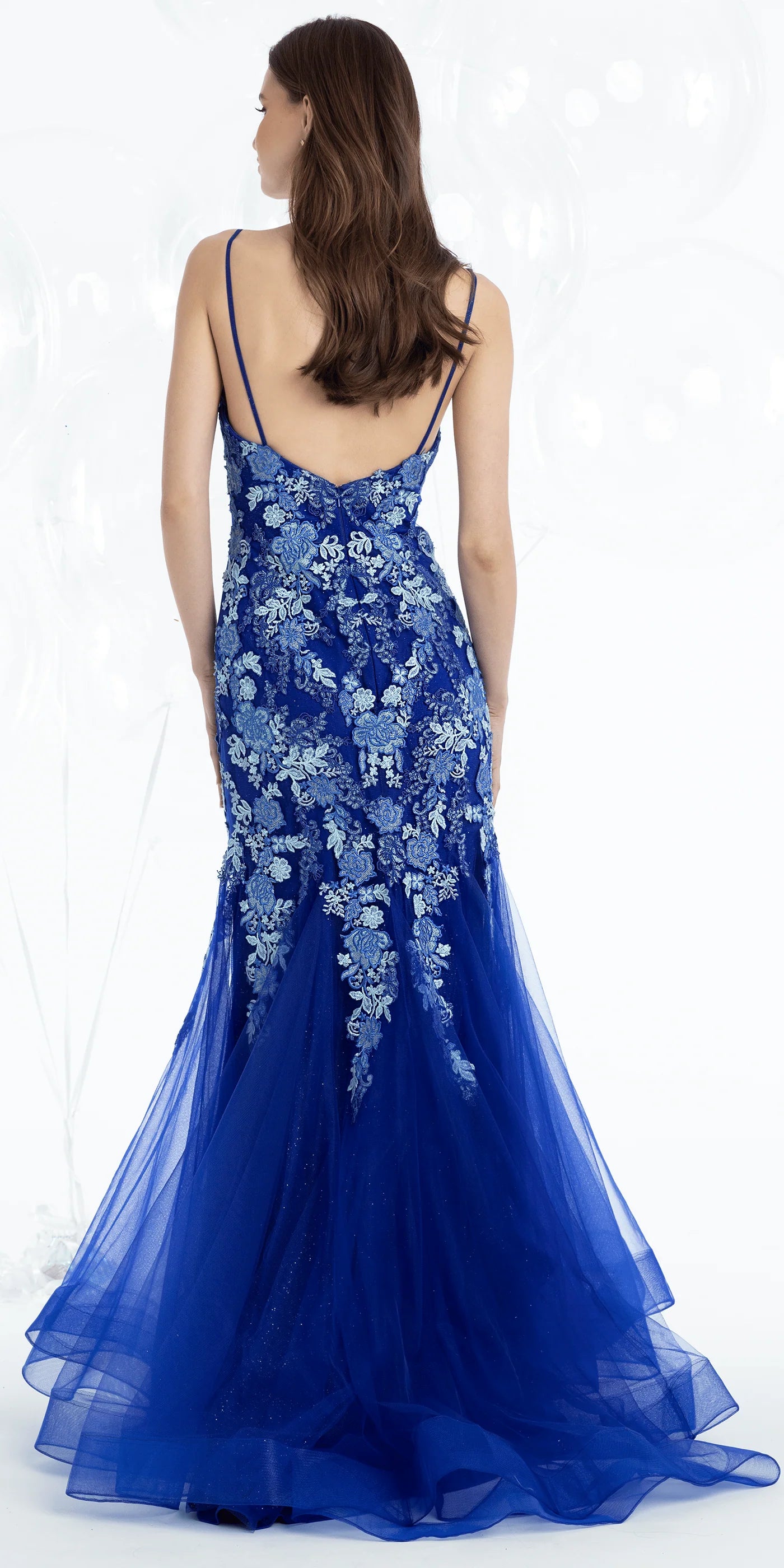 Stunning Royal Blue Floral Lace V-Neck Spaghetti Strap Back Zip Mermaid Tulle Prom Dress
