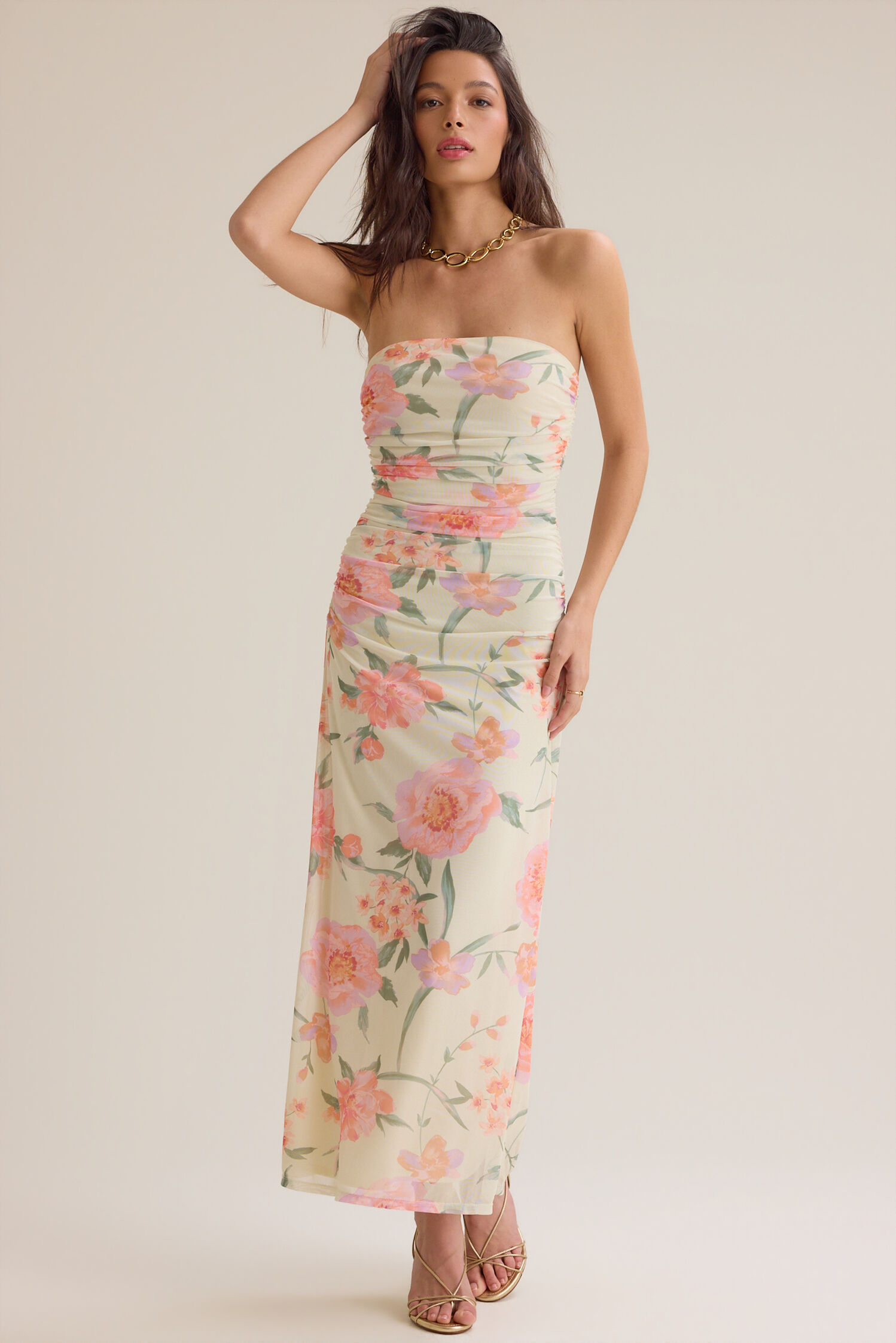 Sultry Floral Print Strapless Ruched Side Form-Fitting Midi Prom Dresses