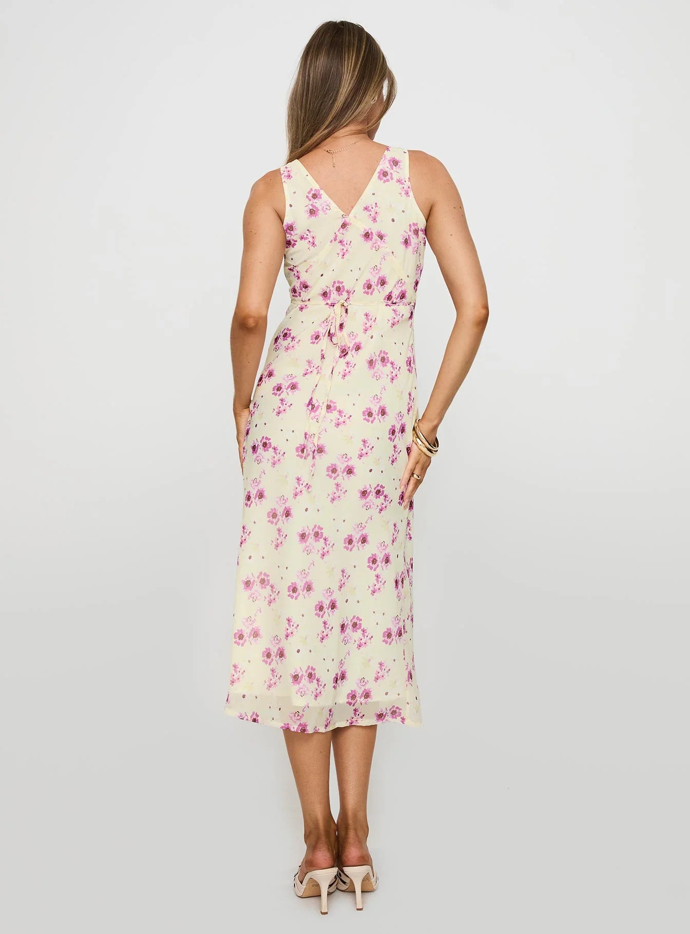 Sweet Flowy V-Neck Sleeveless Tie-Back Midi Pink Floral Print Prom Dress