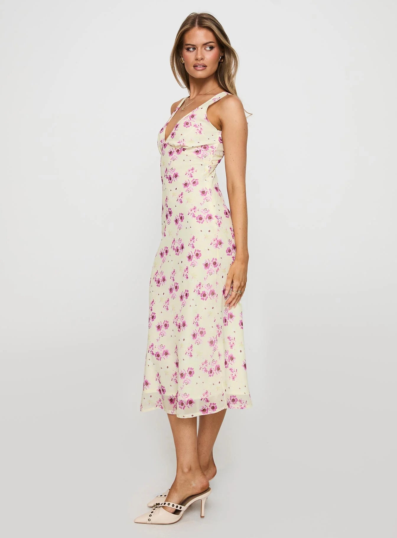 Sweet Flowy V-Neck Sleeveless Tie-Back Midi Pink Floral Print Prom Dress