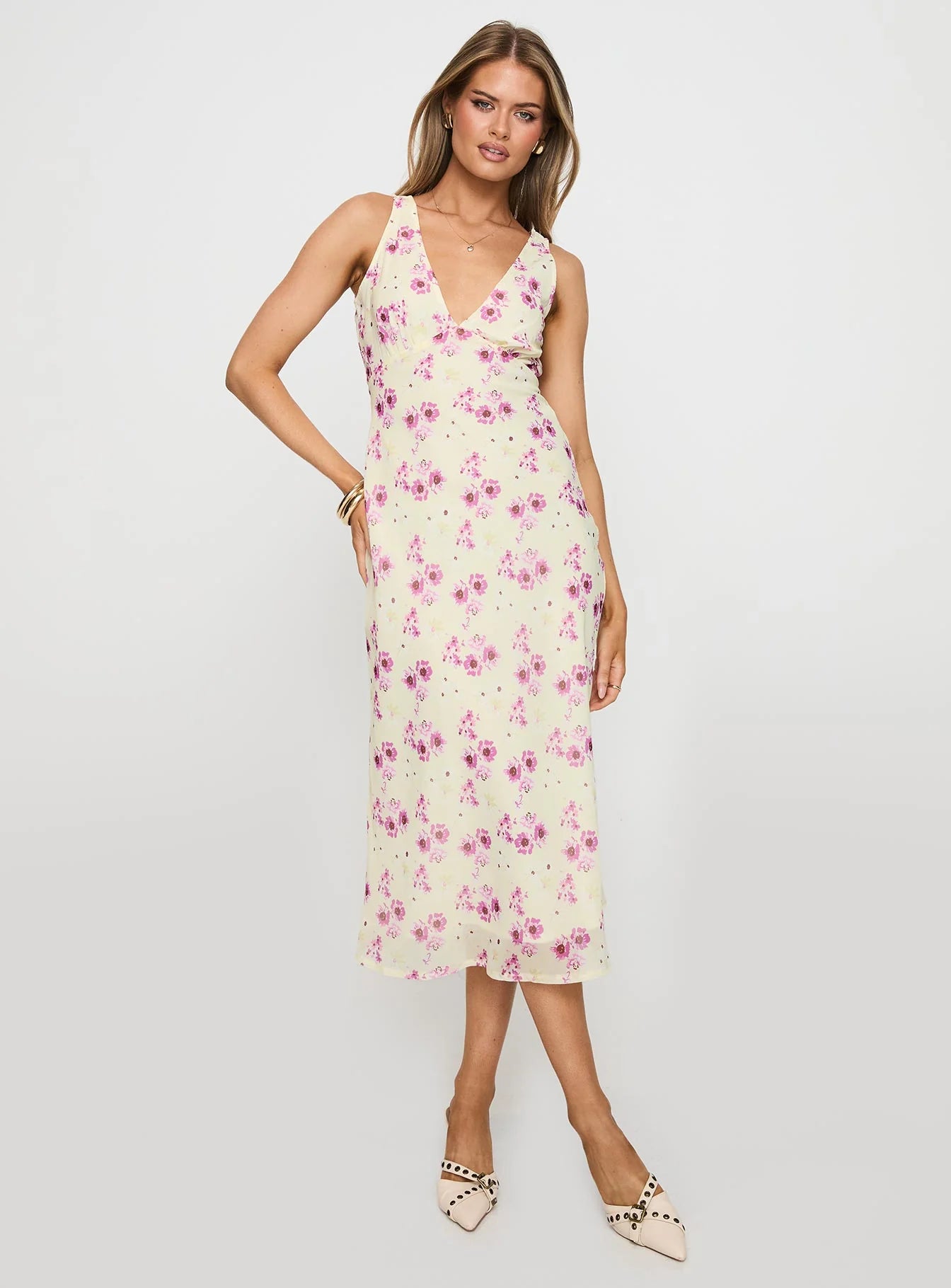 Sweet Flowy V-Neck Sleeveless Tie-Back Midi Pink Floral Print Prom Dress