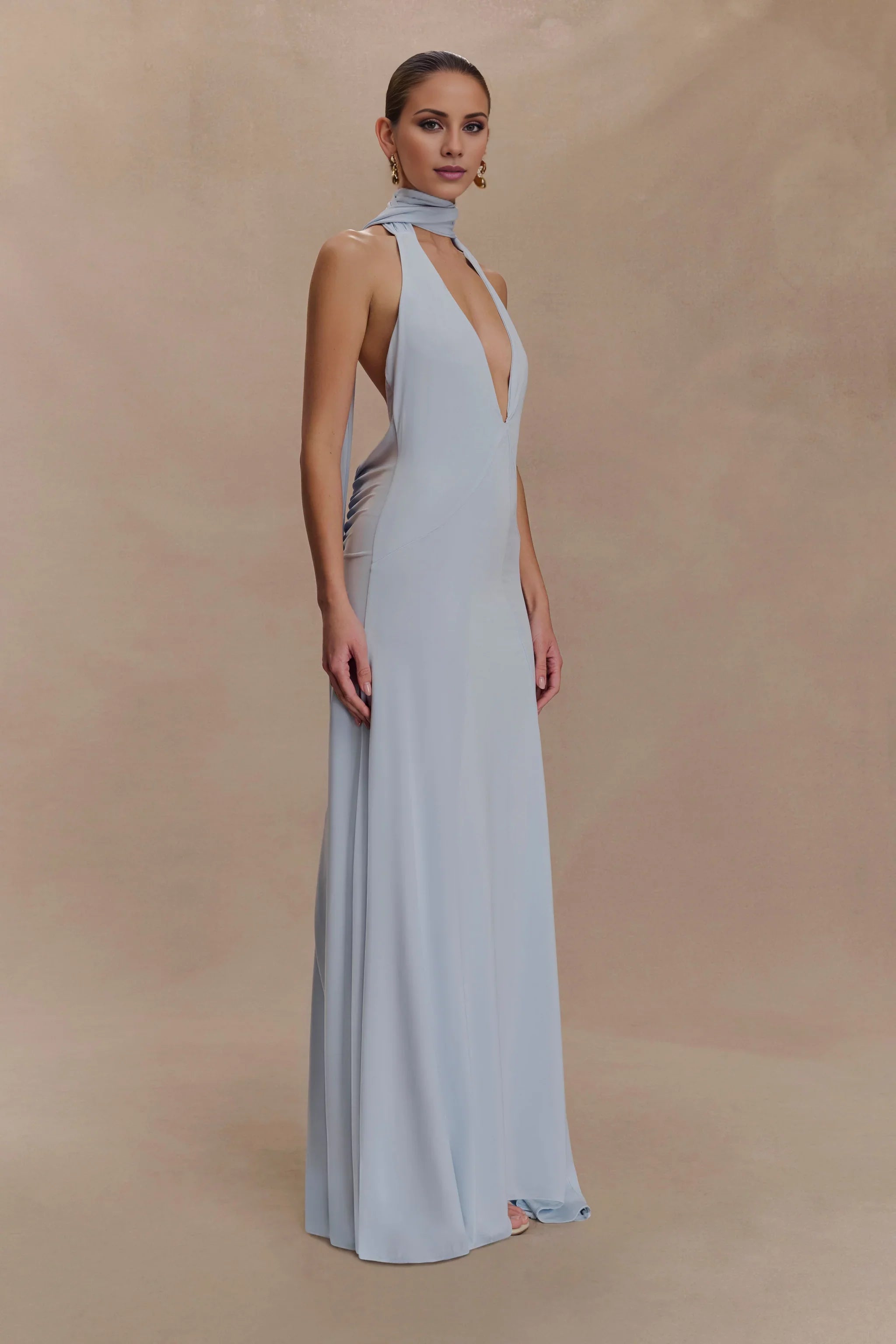 Timeless Halter-Neck Sleeveless Plunging V-Back Ruched Floor-Length Evening Dress