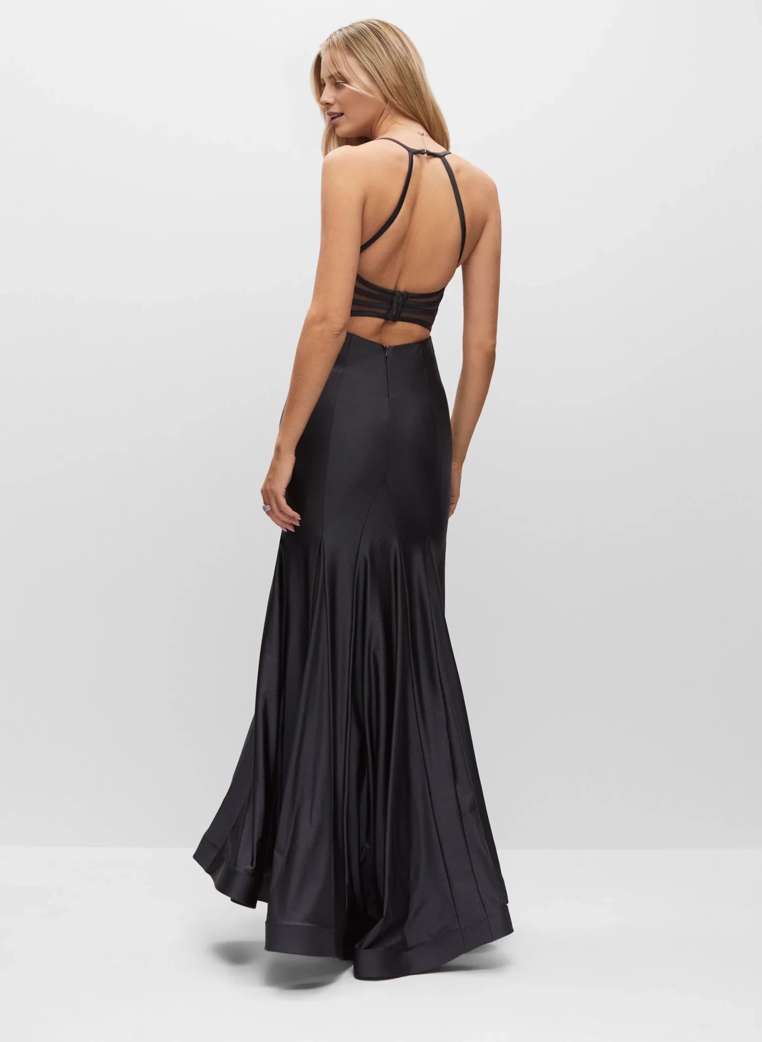 Upscale Black Spaghetti Strap Boat Neck Open-Back Mermaid Satin Floor-Length Evening Dress