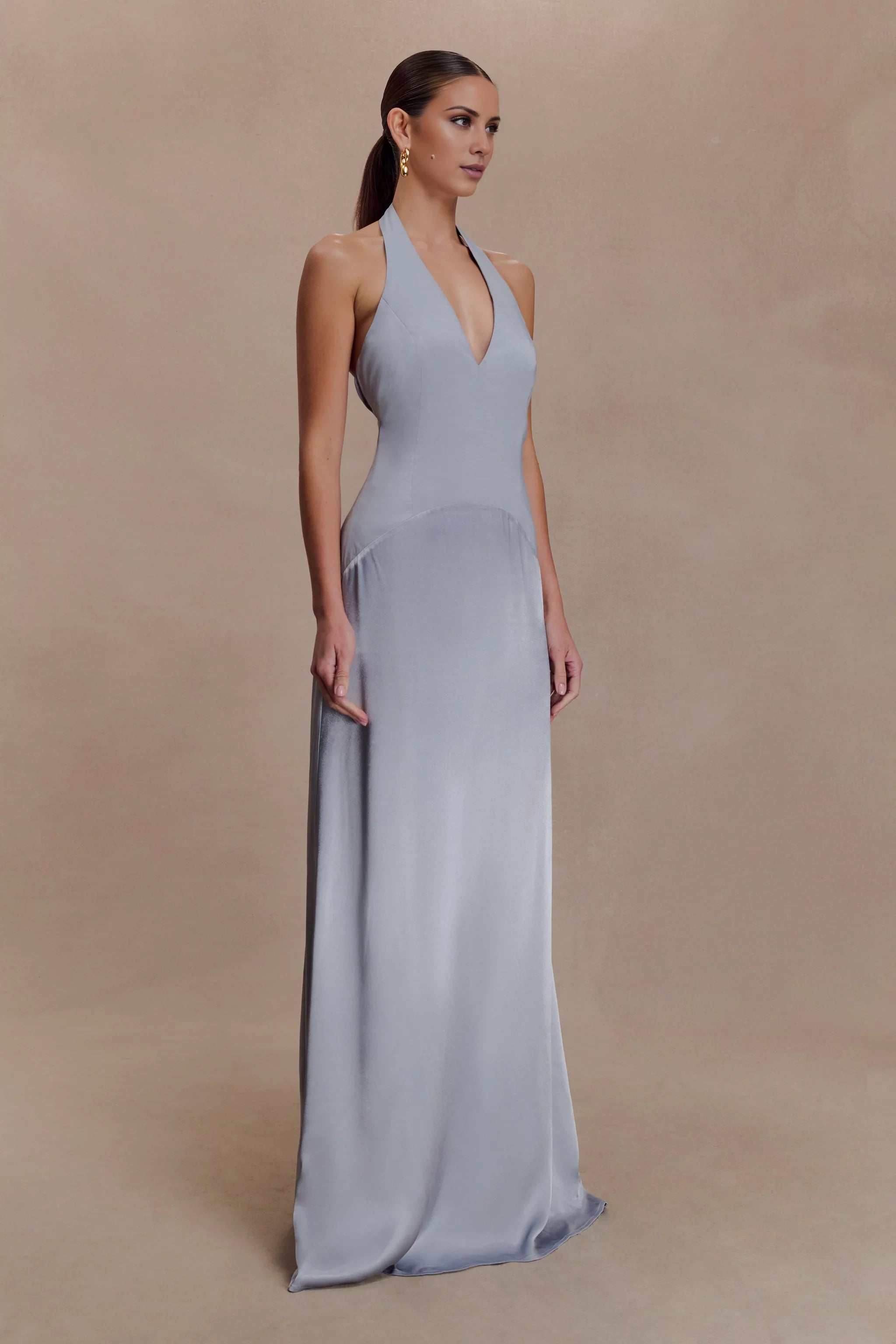 Upscale Satin Halter-Neck Sleeveless Plunging V-Back Flowy Floor-Length Evening Dress