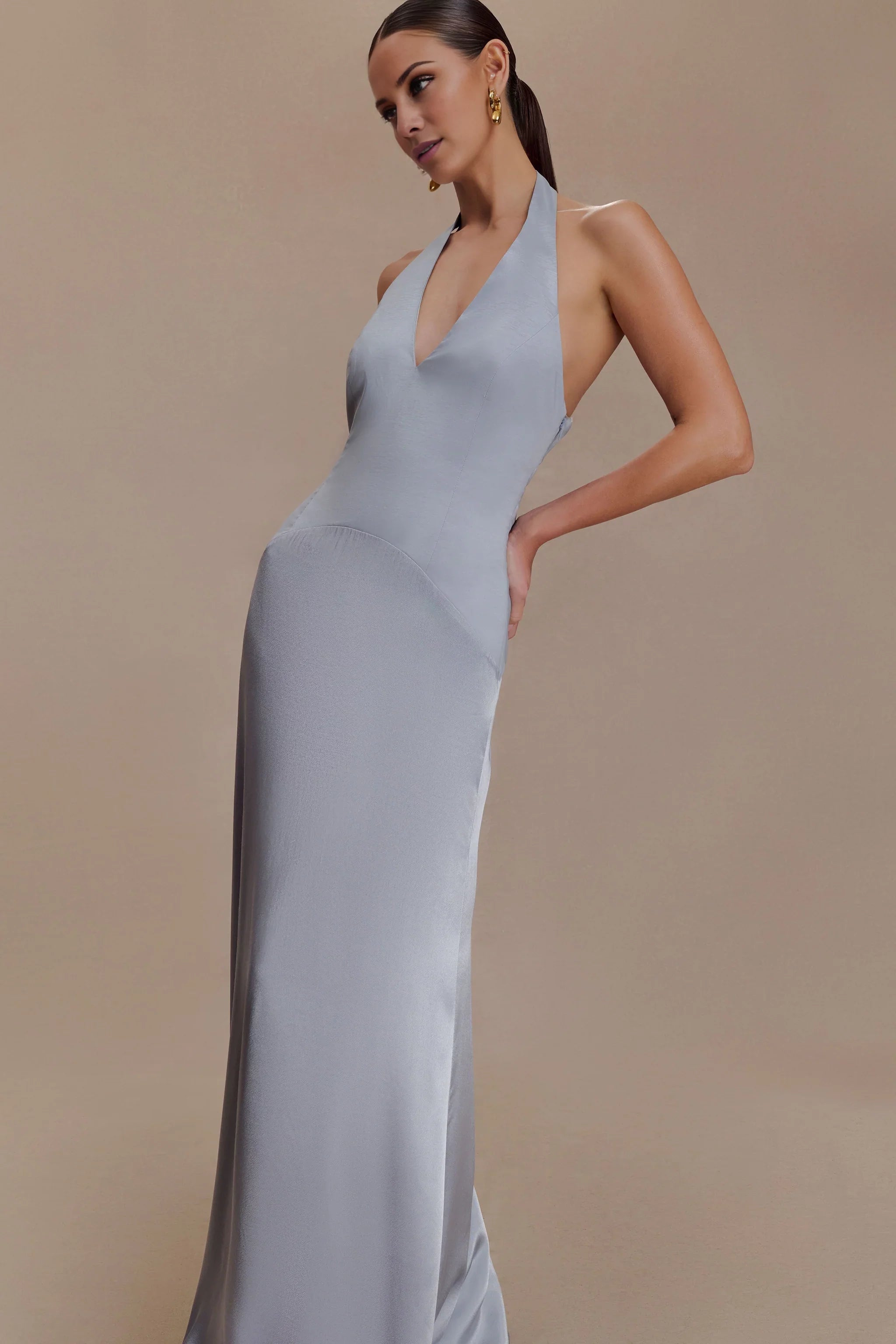 Upscale Satin Halter-Neck Sleeveless Plunging V-Back Flowy Floor-Length Evening Dress