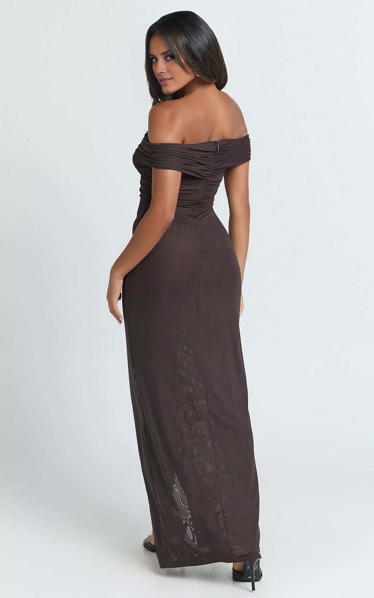 Vestido de fiesta largo hasta el suelo, sin mangas, con escote en V, hombros descubiertos, espalda descubierta, abertura lateral 