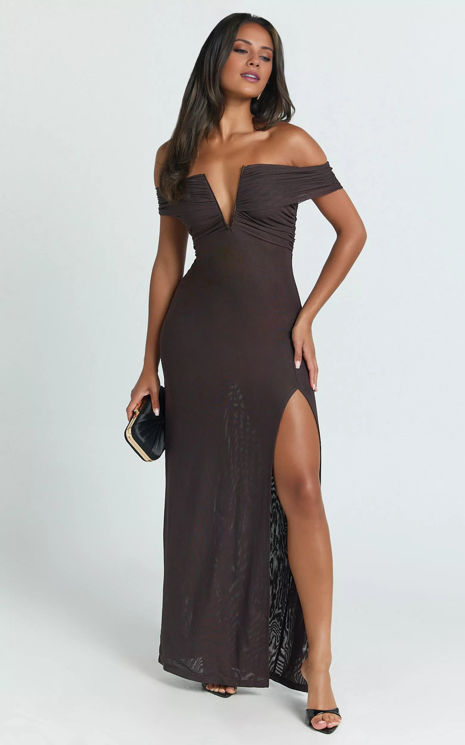 Vestido de fiesta largo hasta el suelo, sin mangas, con escote en V, hombros descubiertos, espalda descubierta, abertura lateral 