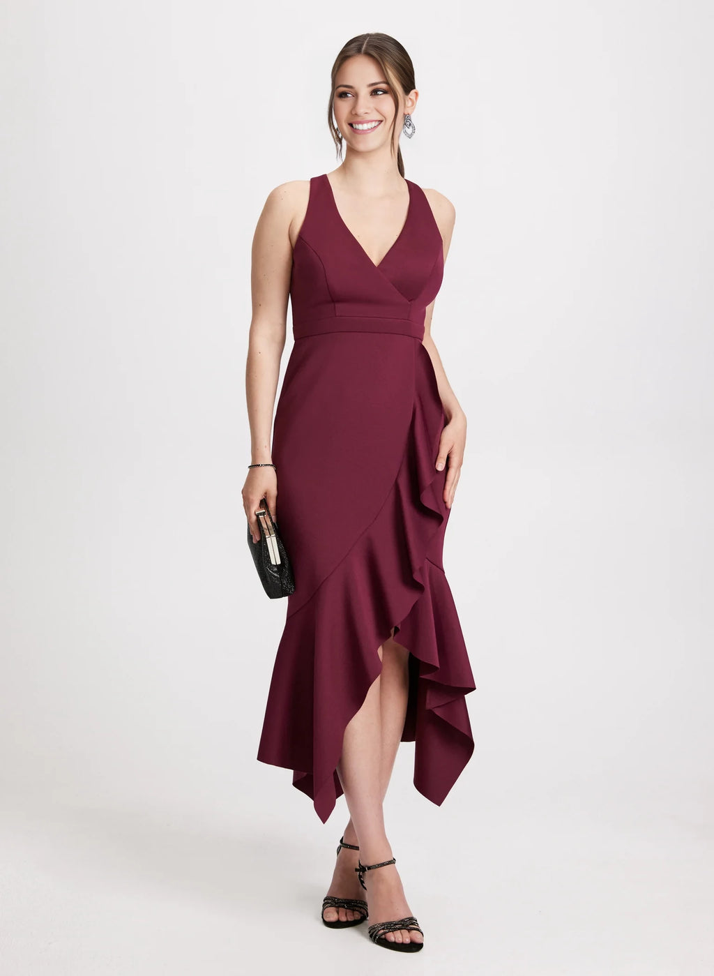 Vestido de fiesta largo hasta el suelo con escote en V, hombros descubiertos, sin mangas, abertura lateral con volantes 