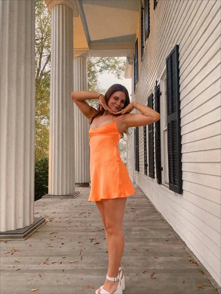 Vibrant A-Line Scoop Neck Spaghetti Straps Open Back Mini Homecoming Dresses