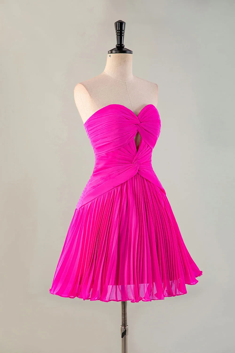 Vibrant Chiffon A-Line Sweetheart Sleeveless Zipper Back Short Homecoming Dresses