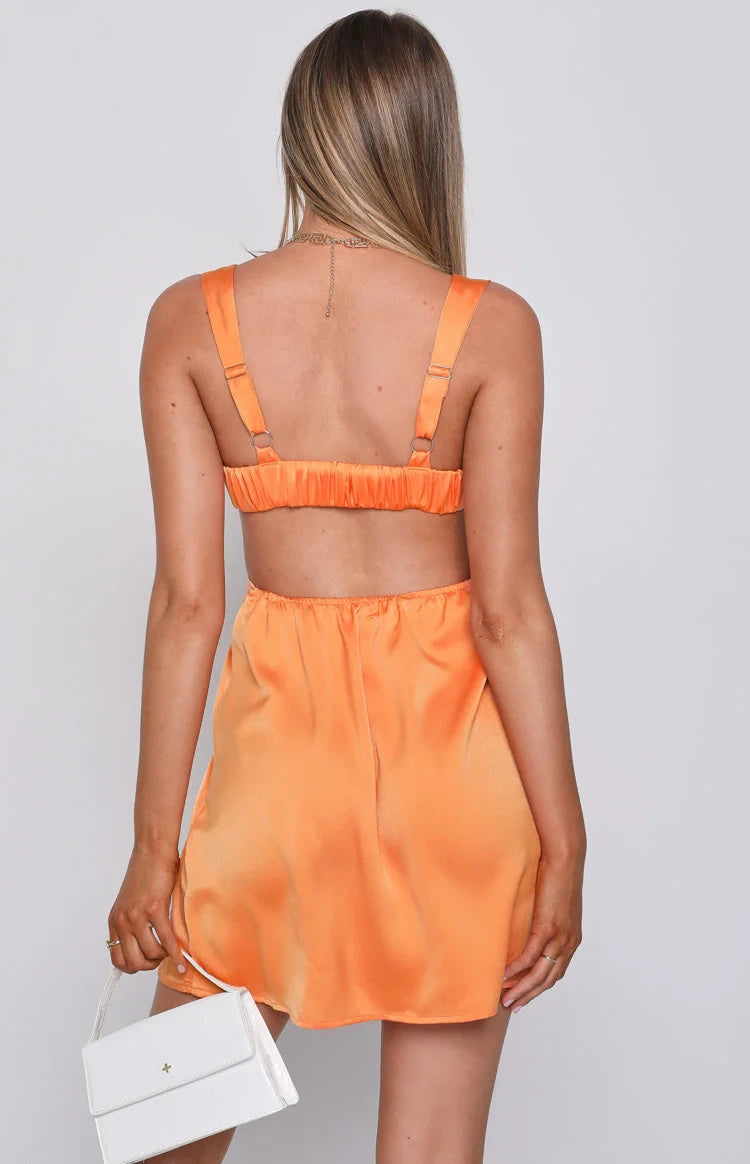 Vibrant Satin Sheath Plunge V-Neck Sleeveless Open Back Mini Homecoming Dresses