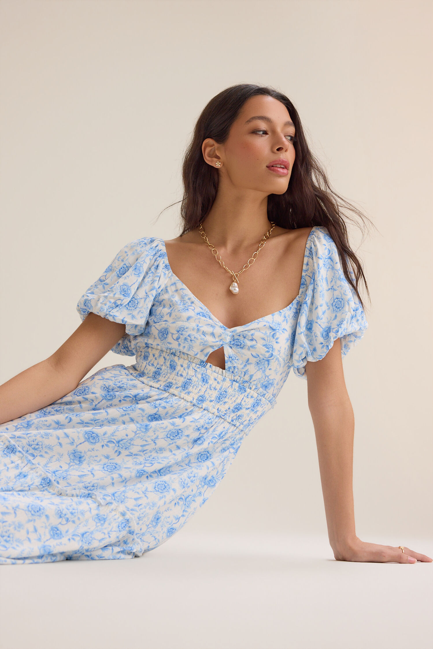 Whimsical Floral Print Puff-Sleeve Sweetheart Keyhole Tiered Maxi Prom Dresses