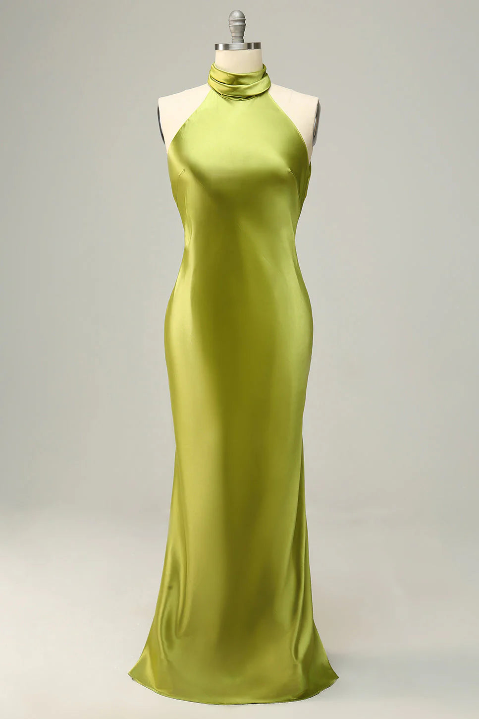 Vestido largo de dama de honor verde limón con escote colgante y espalda descubierta