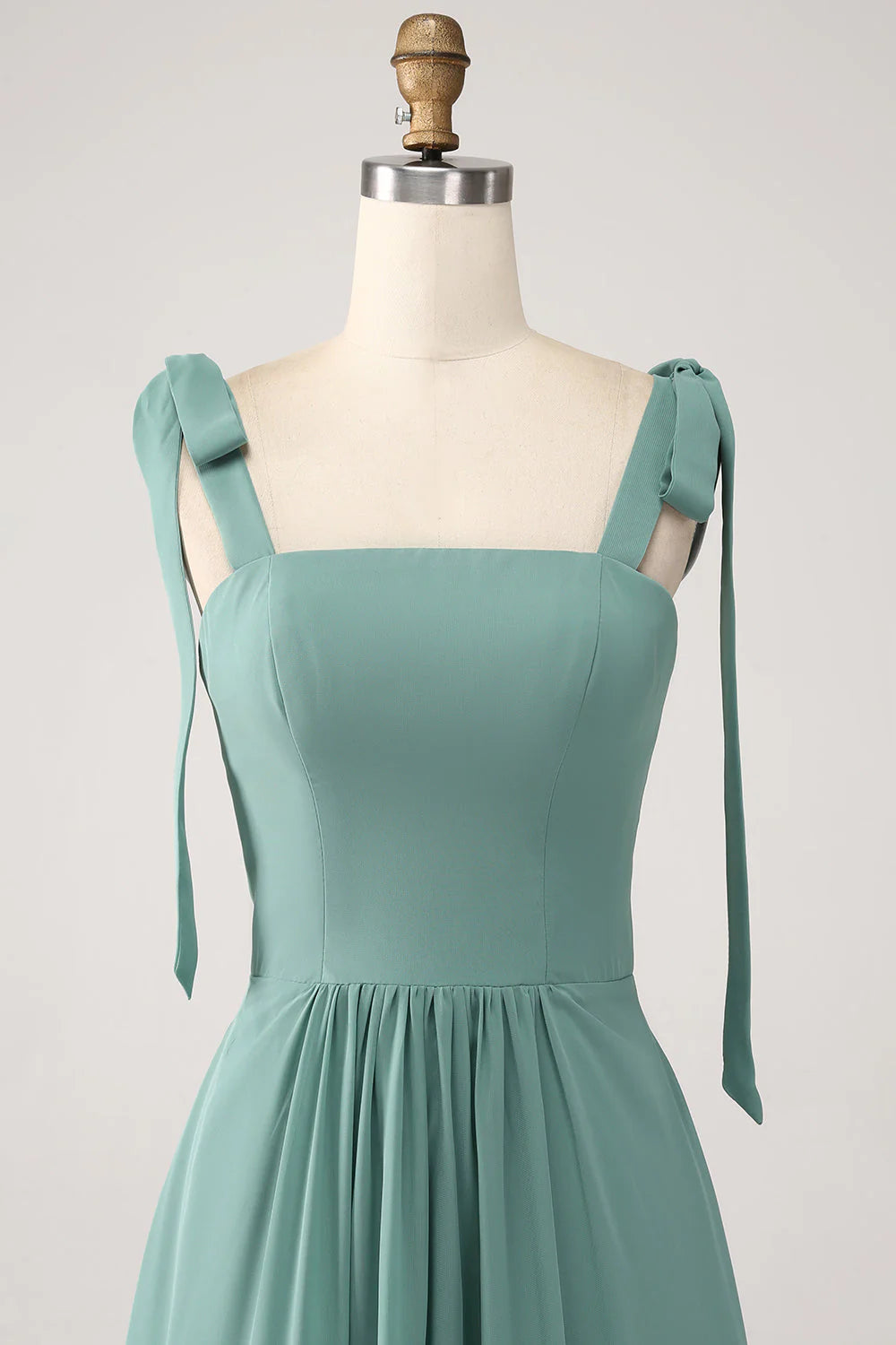 Vestido de dama de honor largo plisado de gasa verde en forma de A