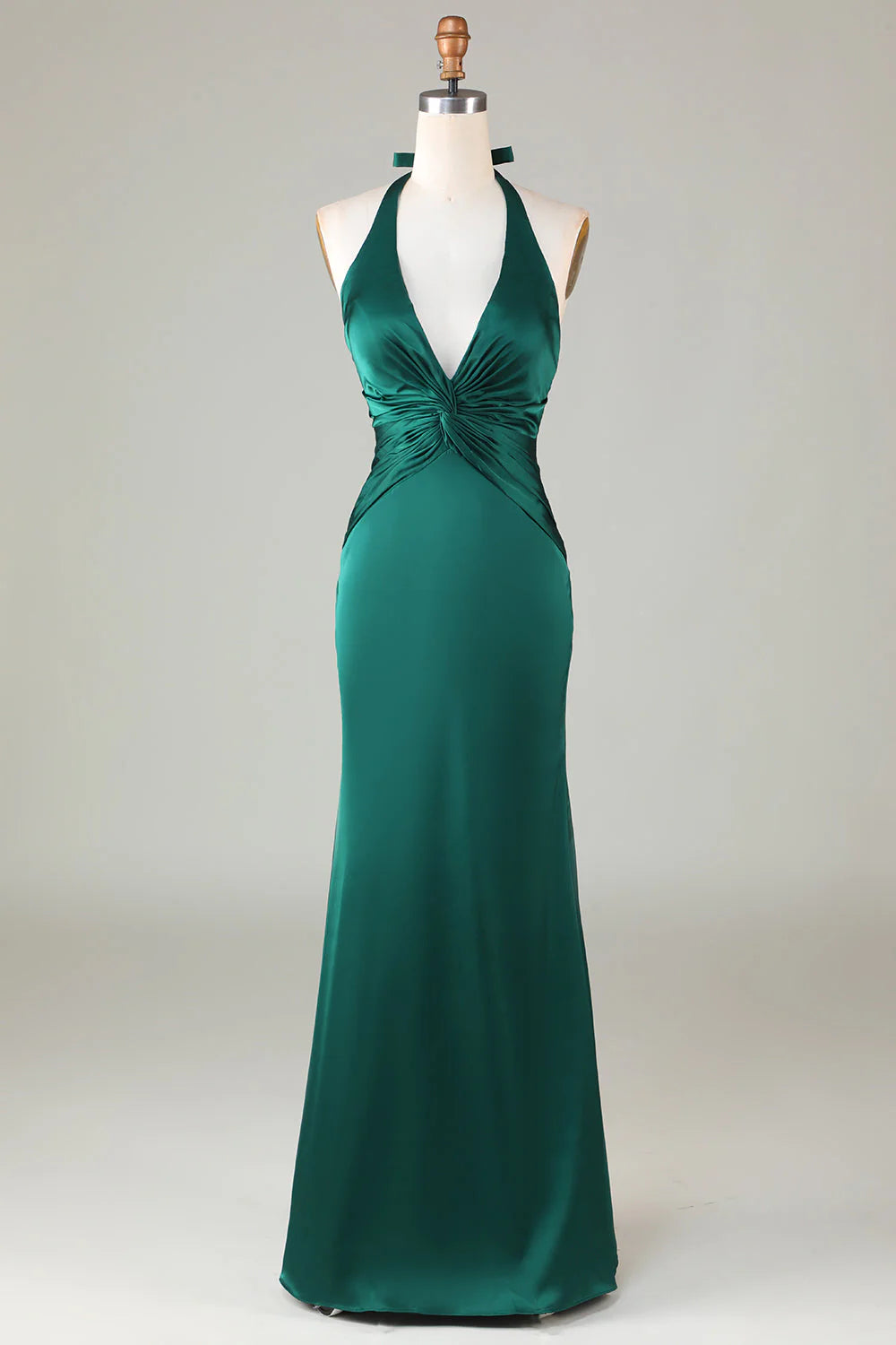Emerald Satin Sheath/column Floor-Length Halter neckline