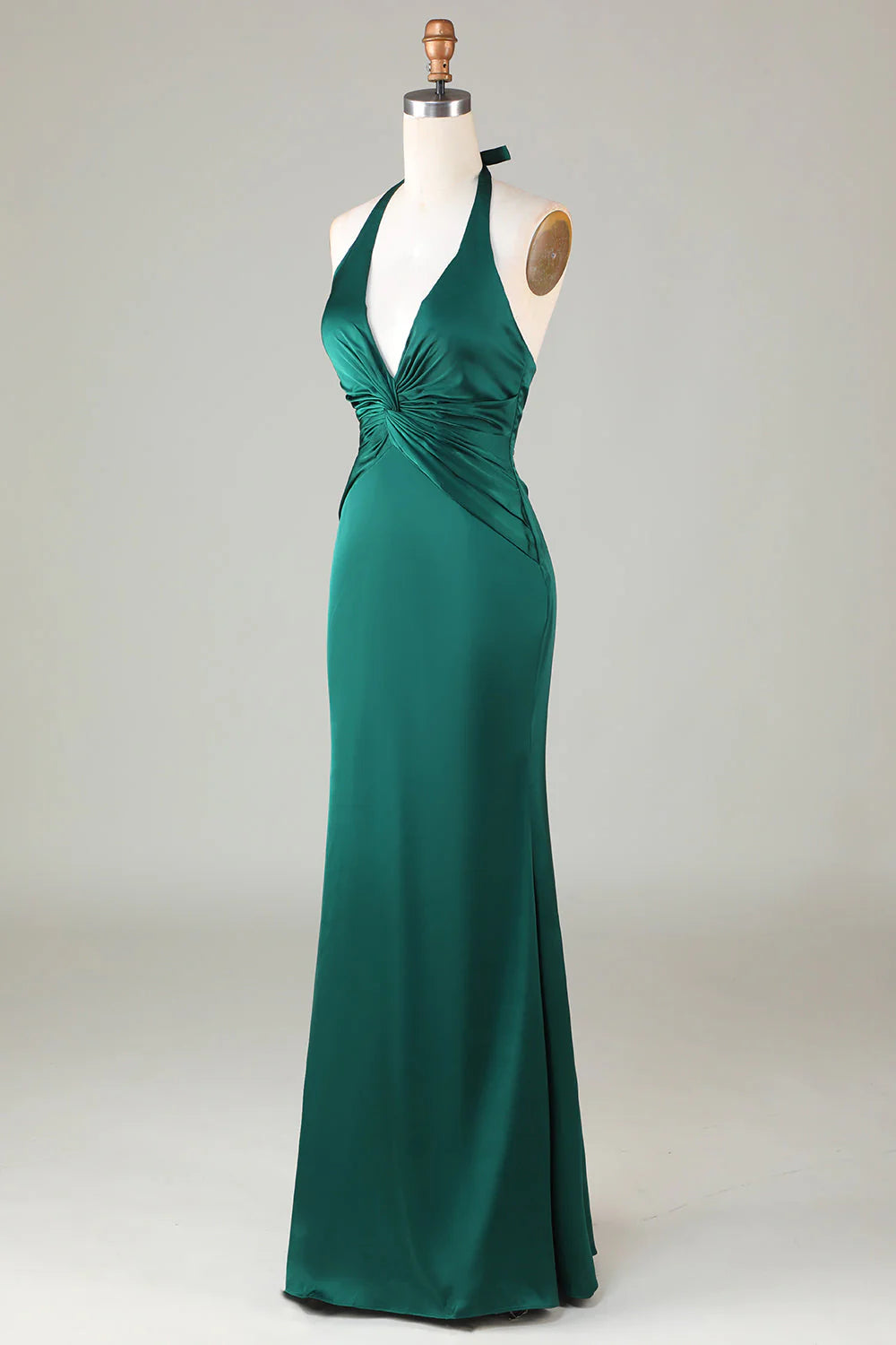 Emerald Satin Sheath/column Floor-Length Halter neckline