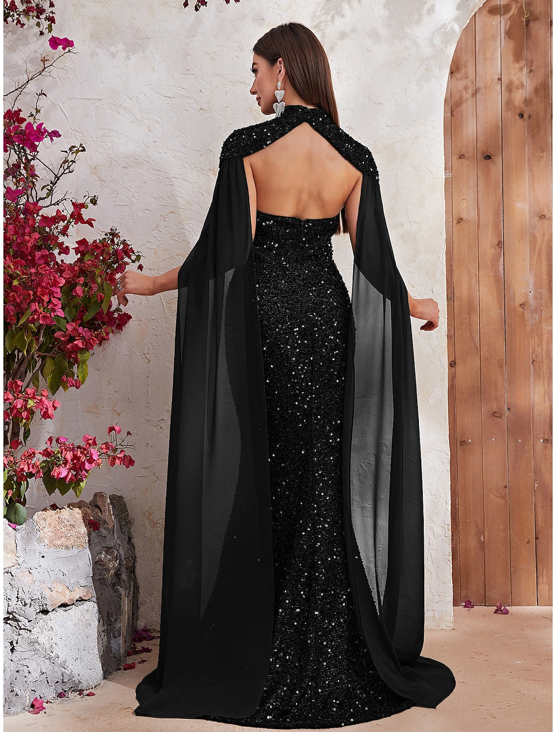 Vestido de noche de sirena/trompeta, sin espalda, formal, para recepción de boda, con cola larga/cepillo, sin mangas, cuello alto, capas con lentejuelas