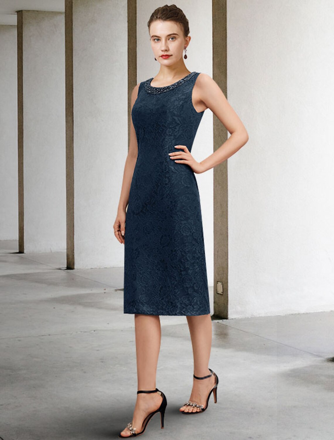 Vestido de dos piezas tipo tubo/columna para madre de la novia, para invitada de boda, talla grande, elegante, cuello joya, largo hasta la rodilla, de gasa, con encaje, sin mangas y apliques de cuentas, para otoño