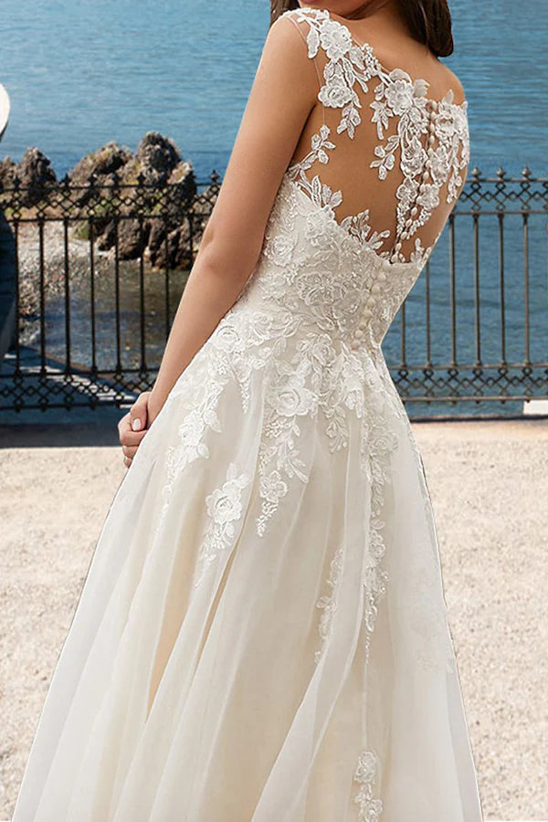 Beach Wedding Dress Palace Train Lace Applique A-line V-neck Summer Bridal Dress