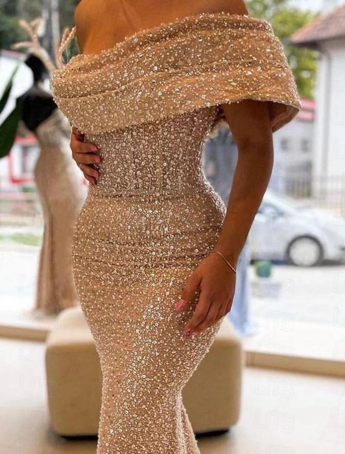 Vestido de noche elegante de sirena/trompeta, formal, largo hasta el suelo, sin mangas, hombros descubiertos, con lentejuelas