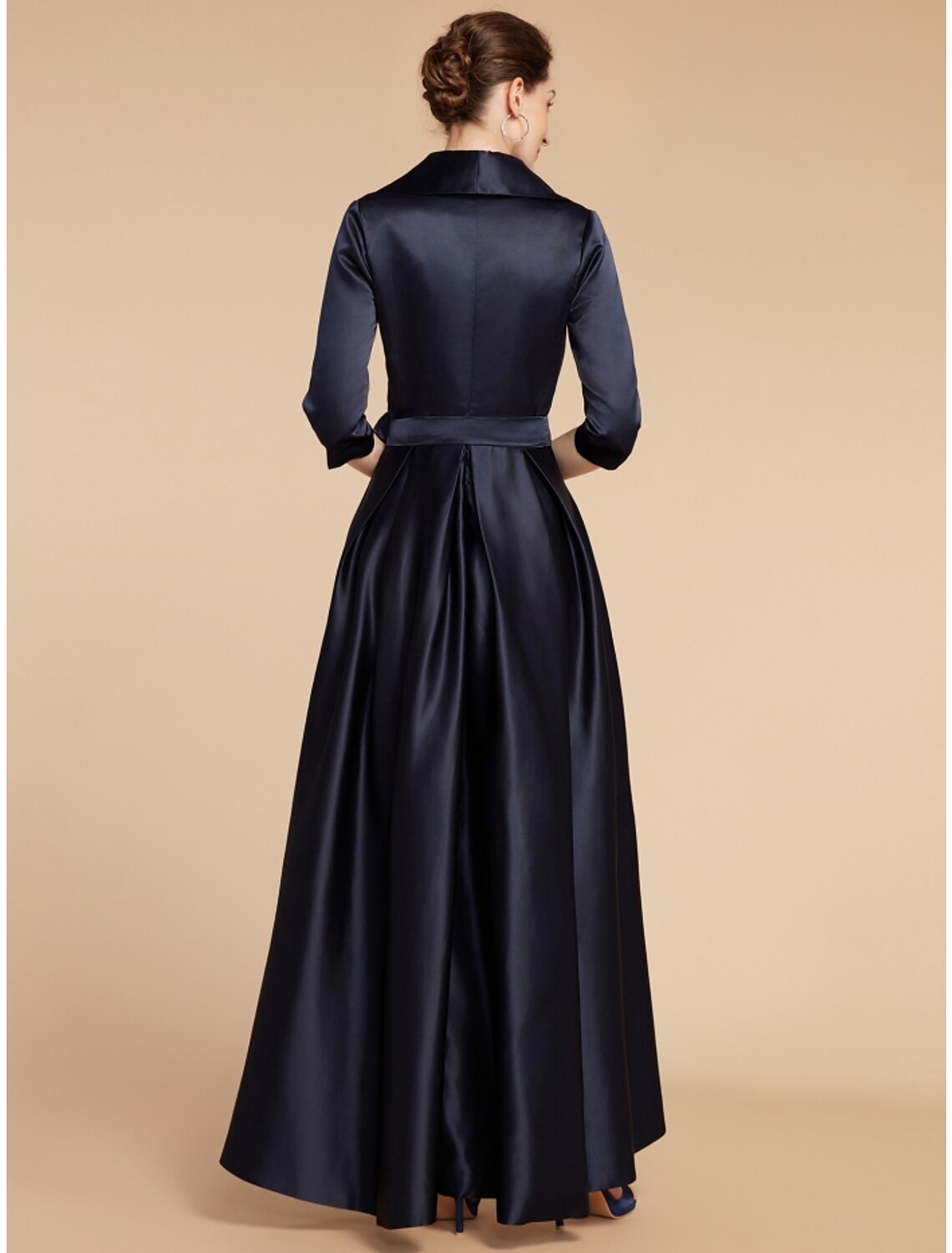 Abito da cerimonia per la madre della sposa, a trapezio, elegante, con scollo a V, lunghezza alla caviglia, in raso, mezza manica, con fascia/nastro, arricciato, tinta unita