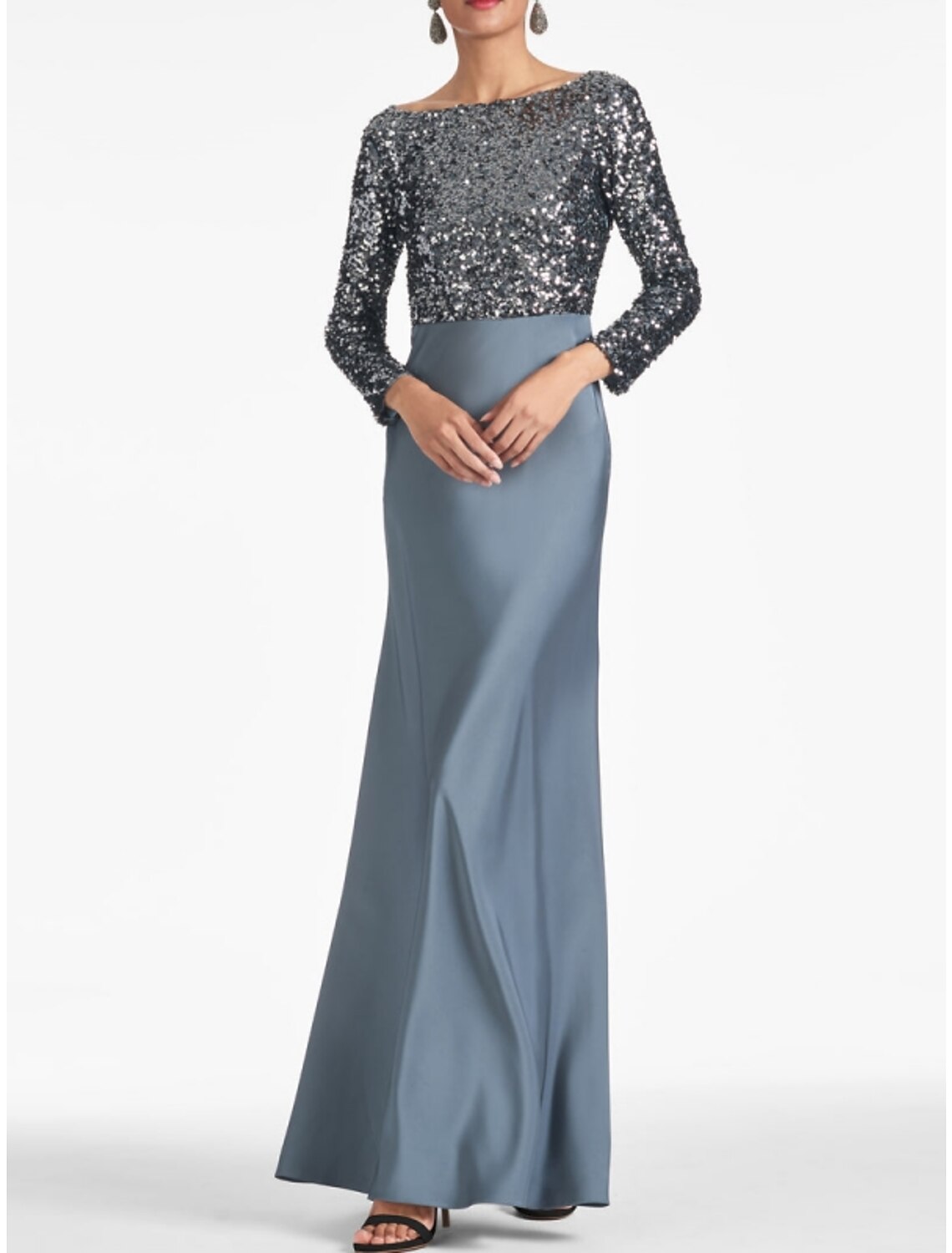 Abito da sera a trapezio, abito da festa, abito scintillante e brillante, abito formale autunnale, lunghezza al pavimento, manica lunga, scollo a barchetta, raso con pieghe glitterate