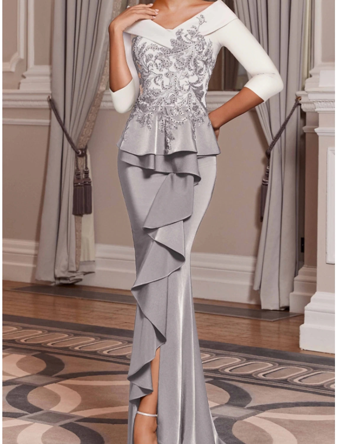 Vestido de sirena/trompeta para madre de la novia, elegante, para invitada de boda, con hombros descubiertos, cola larga de satén, mangas 3/4 y volantes de lentejuelas fruncidos