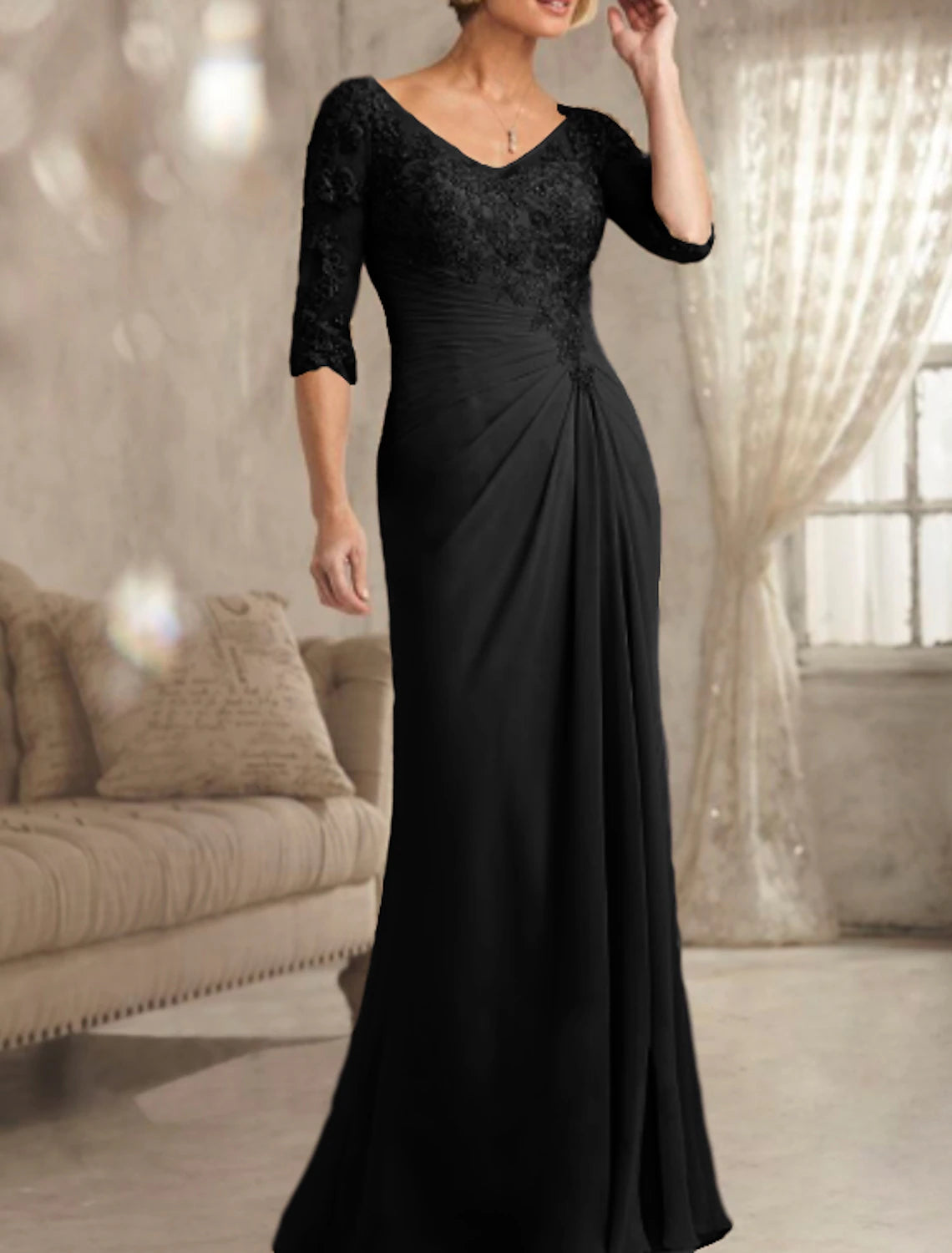 Abito da cerimonia per la madre della sposa, a tubino, con scollo a V, sexy, trasparente, lungo fino al pavimento, in chiffon e pizzo, a mezza manica con pizzo