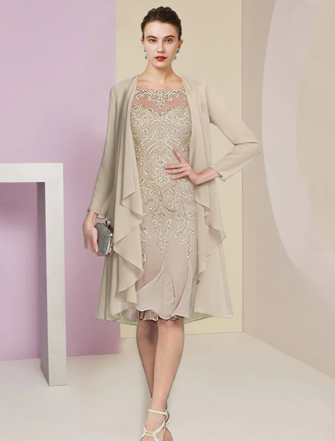 Vestido de dos piezas estilo sirena/trompeta para madre de la novia, estilo formal, estilo vintage, elegante, con escote redondo, largo hasta la rodilla, de gasa, con encaje, media manga y apliques plisados.