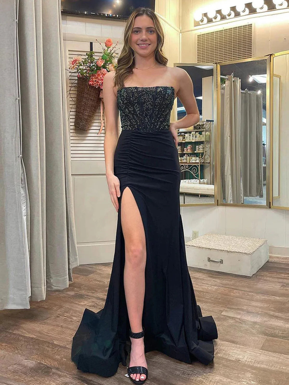 Black Jersey Sheath/column Straight Neck Back Zip Floor-Length Dress Front View - Jimiss