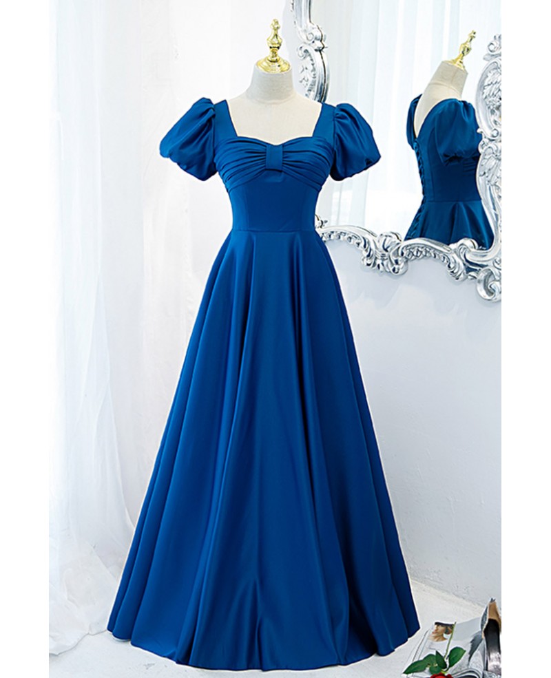 Vestido de noche elegante y elegante de satén azul retro con escote cuadrado, manga corta, tirantes azules sin espalda y largo hasta el suelo.