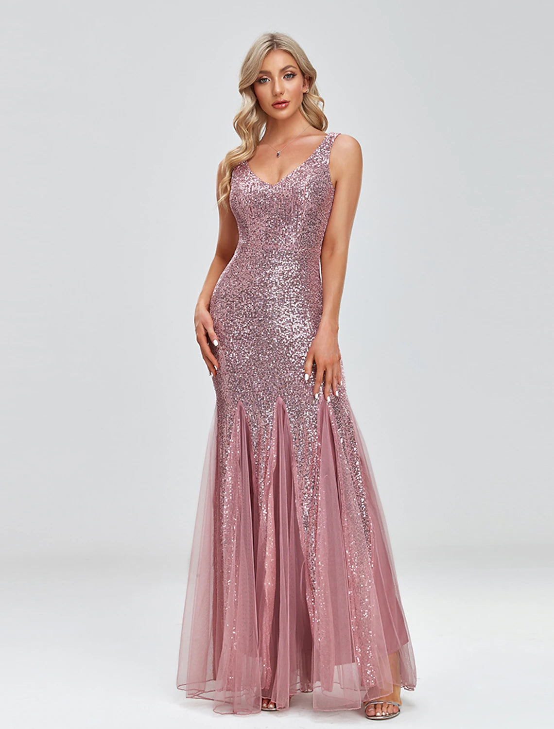 Vestido de noche de sirena/trompeta con brillos para invitada de boda, formal, de noche, largo hasta el suelo, sin mangas, escote en V, tul, espalda en V con empalme de lentejuelas