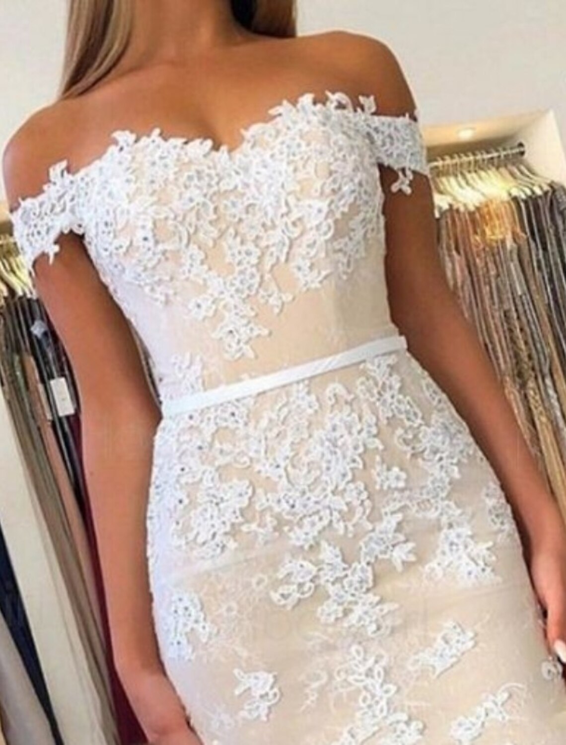 Sheath / Column Homecoming Dresses Floral Dress Holiday Cocktail Party Short / Mini Sleeveless Off Shoulder Lace with Appliques