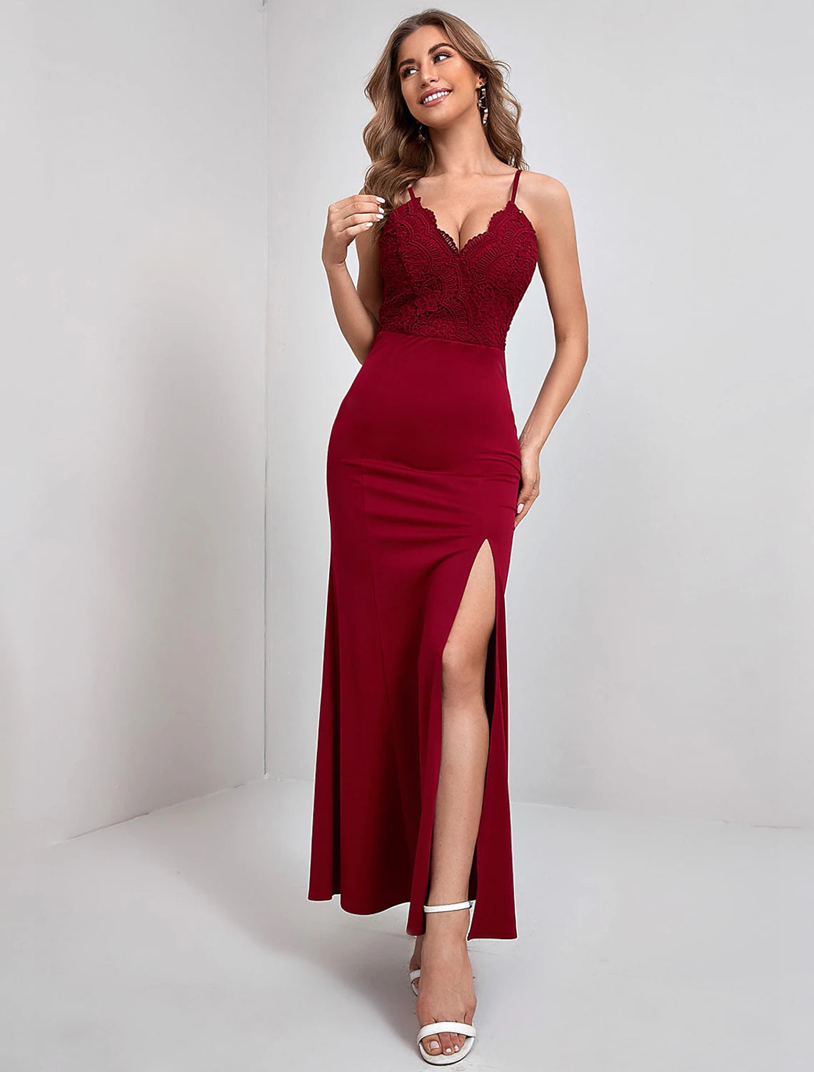 Vestido de noche estilo tubo/columna, estilo vintage, para fiesta, formal, de noche, largo hasta los tobillos, sin mangas, con tirantes finos, de nailon con abertura y encaje, color puro