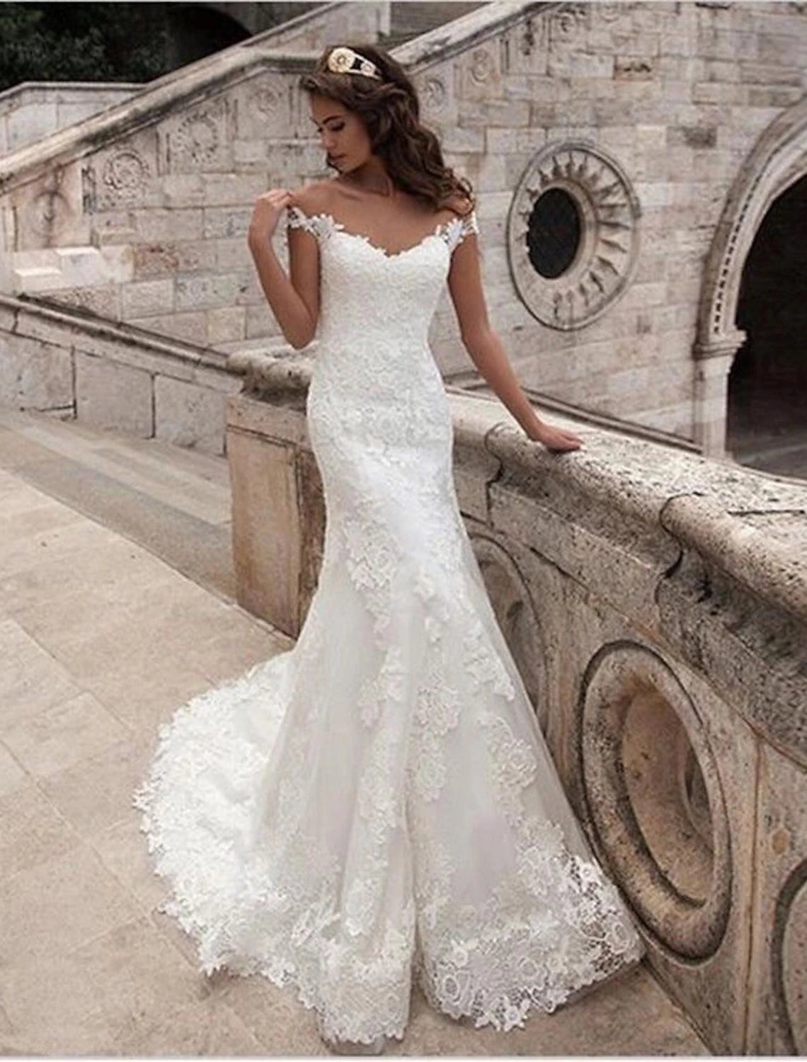 Vestidos de novia formales de corte sirena/trompeta con hombros descubiertos, mangas cortas, cola de corte, encaje y apliques para bodas de verano y fiestas. Ropa para mujer.