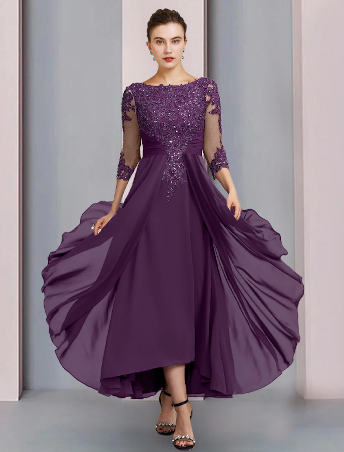 Abito da cerimonia per la madre della sposa, a tubino, con scollo a barchetta, lunghezza alla caviglia, in chiffon, pizzo, maniche a 3/4, con pieghe e paillettes