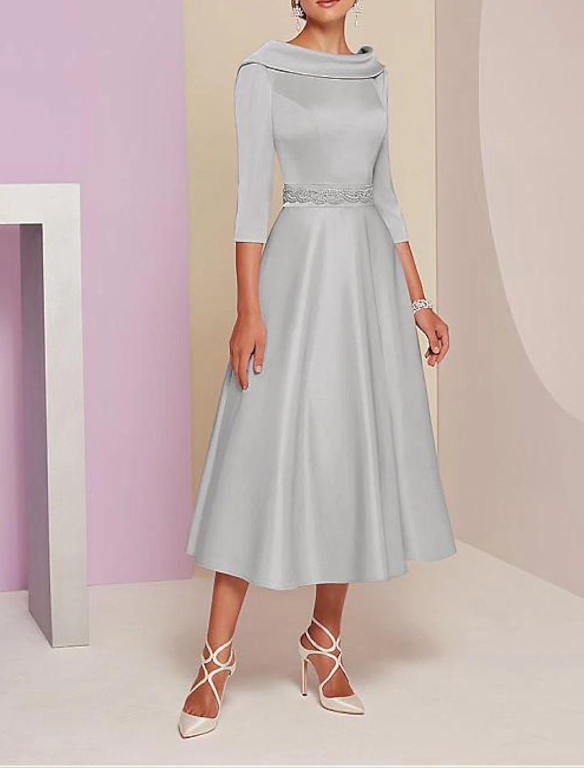 Abito da cerimonia per la madre della sposa, a trapezio, elegante, vintage, taglie forti, con scollo a barca, lunghezza tè, in raso, manica a 3/4 con perline