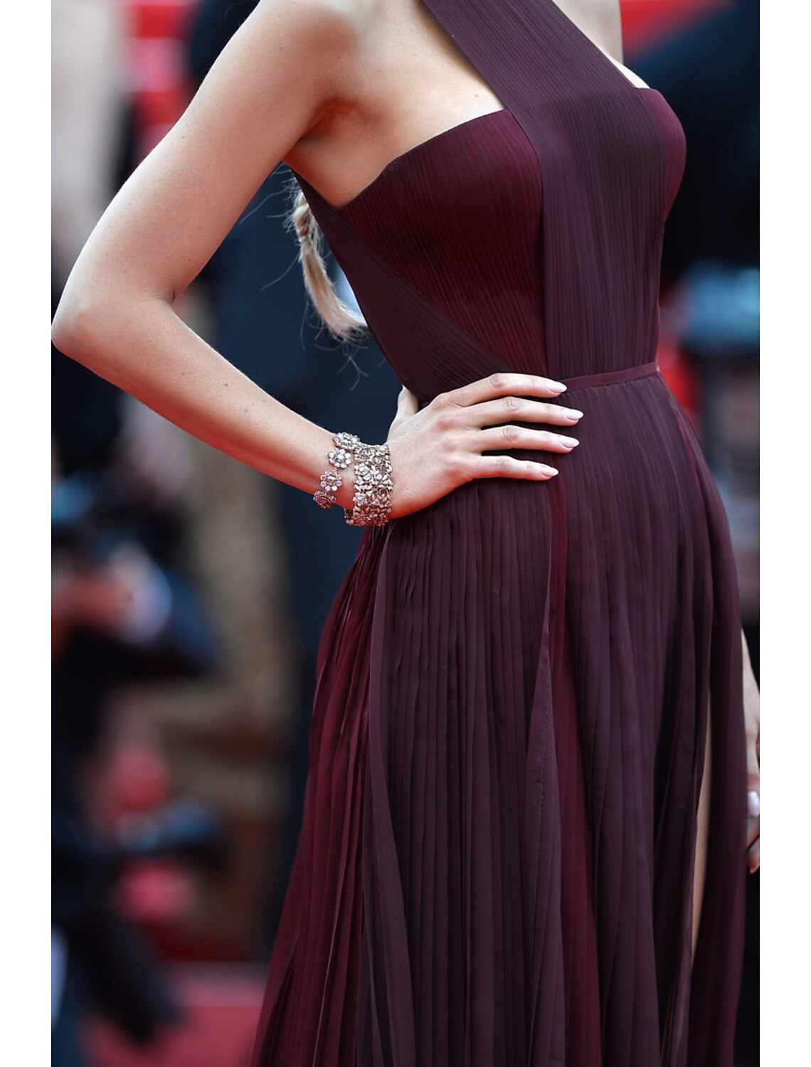 Burgundy Chiffon A-Line Halter Neckline Floor-Length Gown for Prom, Black-Tie & Wedding Guests