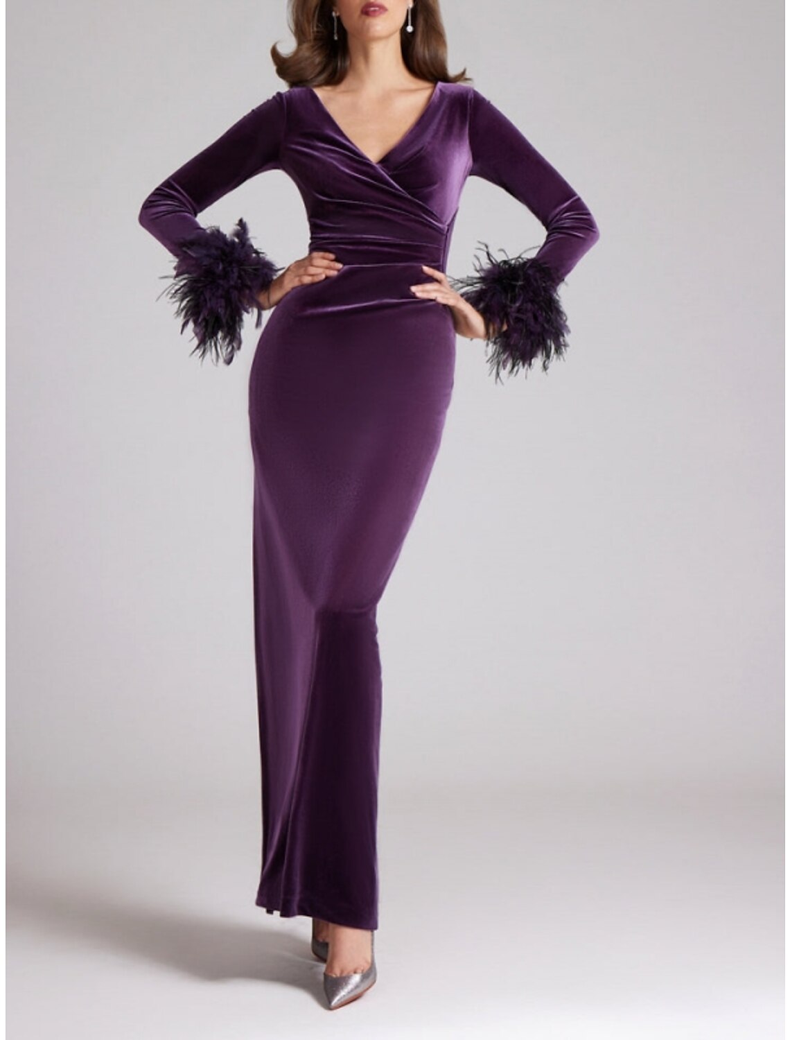 Sheath / Column Evening Gown Elegant Dress Formal Ankle Length Long Sleeve V Neck Velvet with Feather Ruched Slit 2025