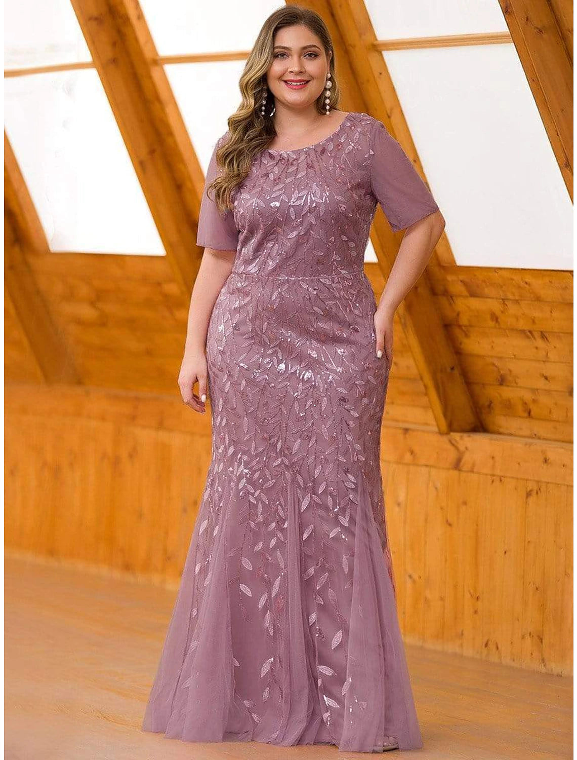 Vestido de noche elegante estilo imperio de sirena/trompeta para fiesta, formal, cuello joya, manga corta, largo hasta el suelo, de tul con bordado/manga ilusión.