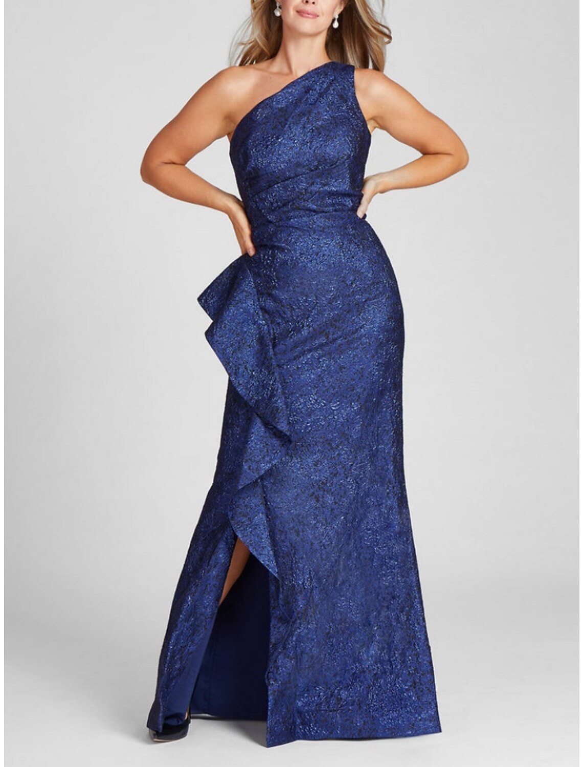 Abito da sera a trapezio, elegante, formale, lungo fino al pavimento, senza maniche, monospalla, con paillettes e volant glitterati, spacco